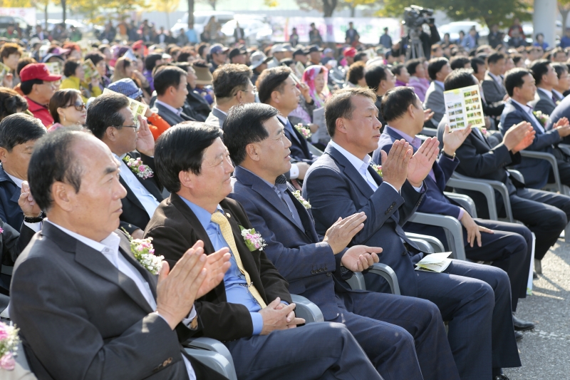 20151104-013[AP7U8812-일천만 그루 나무심기운동 달성 기념행사.jpg