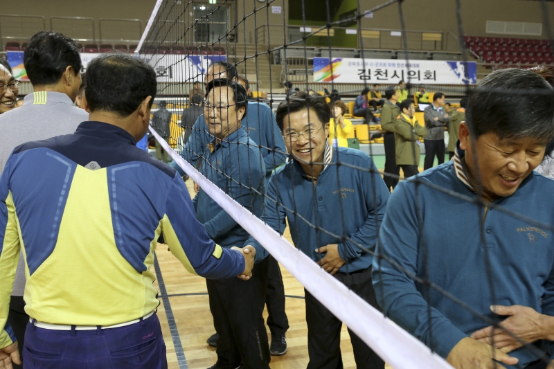 20151105-072[AP7U9670-경북중서부 시군 의회 의원 친선체육대회.jpg