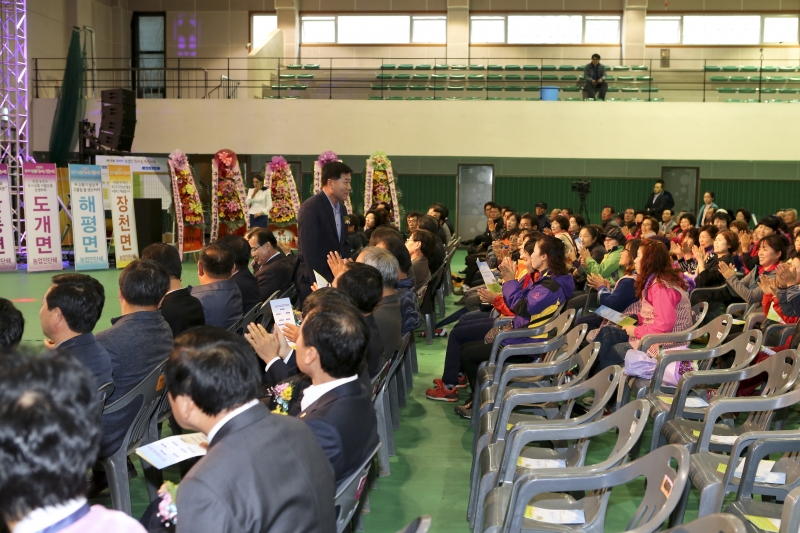 20151113-024[AP7U9988-제18회 농업인 한마음 화합대회.jpg