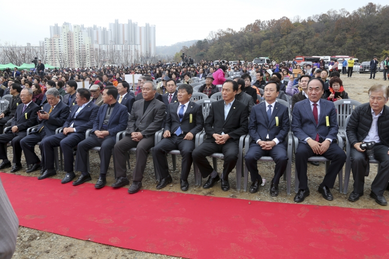 20151114-081[AP7U0306-박정희대통령 98회 탄신제.jpg