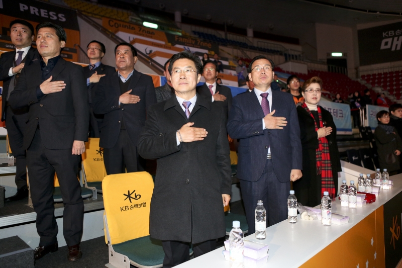 20151128-002[AP7U1159-희망나눔 콘서트.jpg