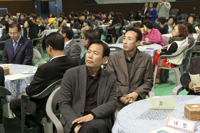 20151202-005[AP7U1427-2015 좋은사람들을 위한 송년의 밤.jpg