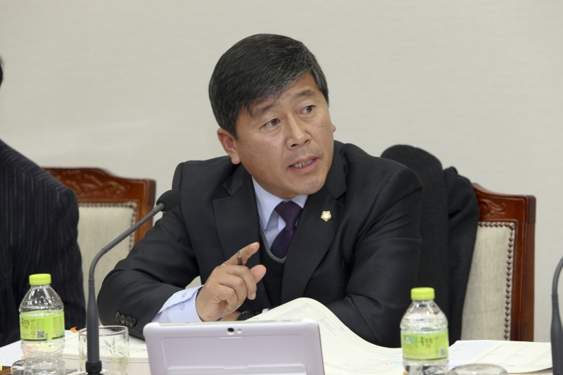 20151210-038[AP7U2367-제200회 정례회 예산결산특별위원회 소관 2016년도 세입세출예산안 심사 활동.JPG