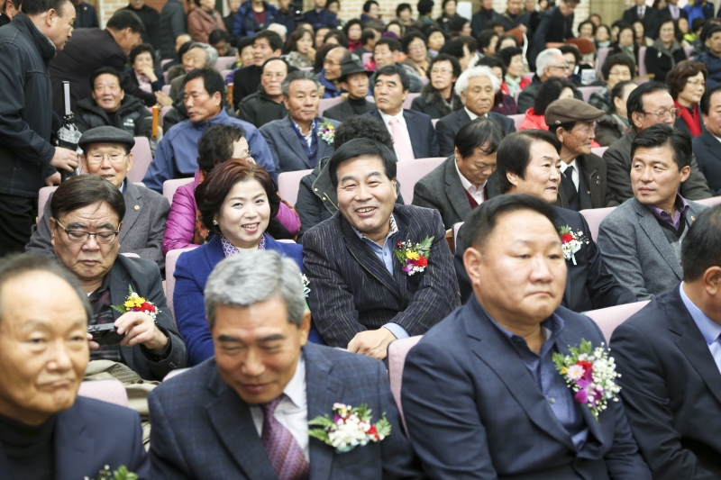 20151210-058[AP7U2447-박세직 기념 전시실 개장식.jpg