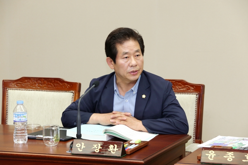 20140717-091[AP7U6462-제189회 임시회 산업건설위원회 소관 2014년도  주요업무계획 보고 청취.JPG