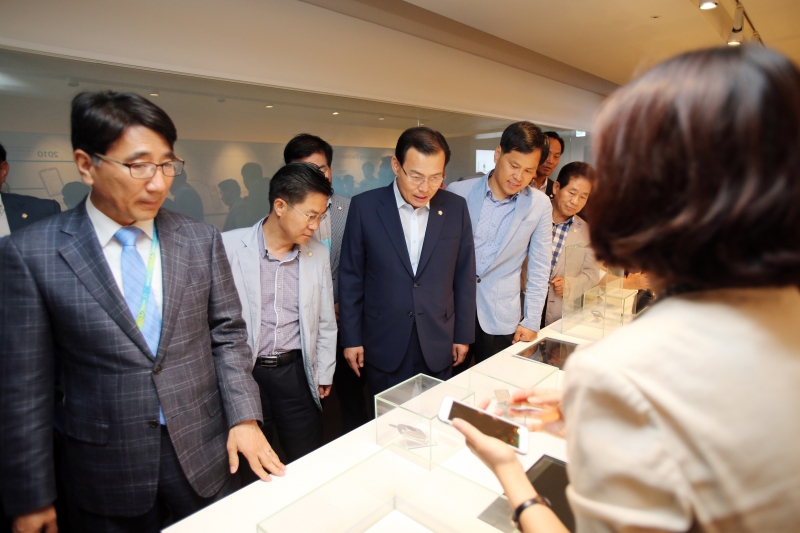 20140721-045[AP7U6650-제189회 임시회시 삼성전자 스마트씨티 제2캠퍼스 기업체 방문.JPG