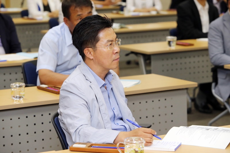 20140722-038[AP7U6960-구미시의회 의원 연수-계명대학교 일반대학원 최봉기 원장 초청 특강 .JPG