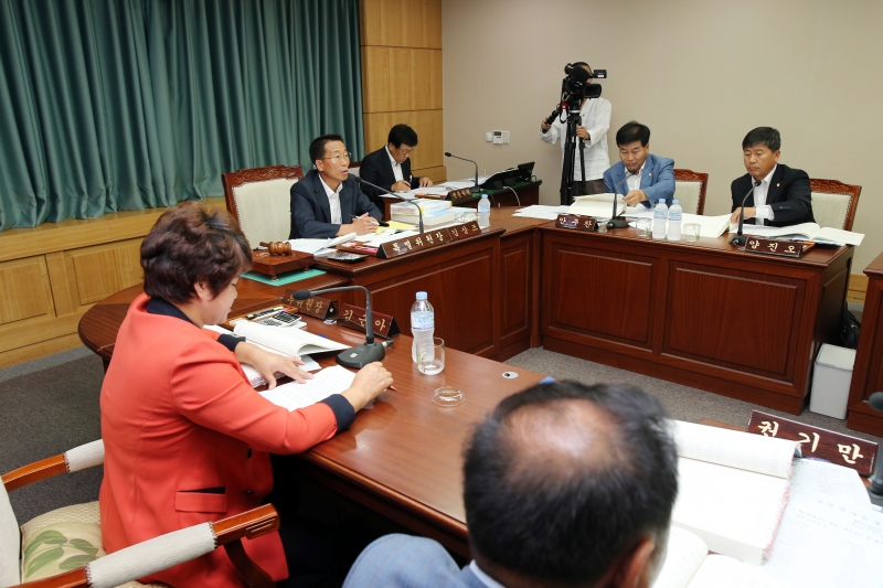20140915-009[AP7U0080-제190회 제1차 정례회시 제2차 예산결산특별위원회 활동.JPG