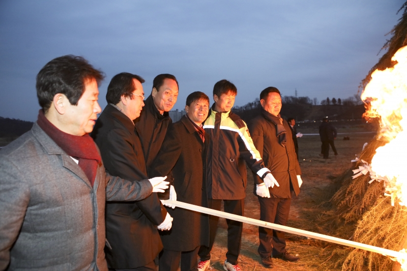 20160222-187[IMG_0420-정월대보름 달집태우기.jpg