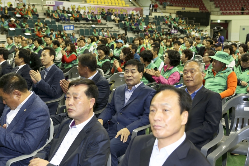 20160422-016[AP7U8475-제46주년 새마을의 날 기념식.jpg