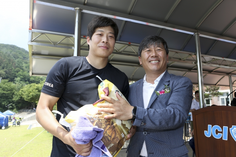 20160619-010[AP7U1893-제10회 구미시 한마음 족구대회.jpg