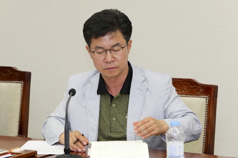 20160714-007[AP7U2824-제206회 정례회 기획행정위원회 소관 행정사무감사 활동.jpg