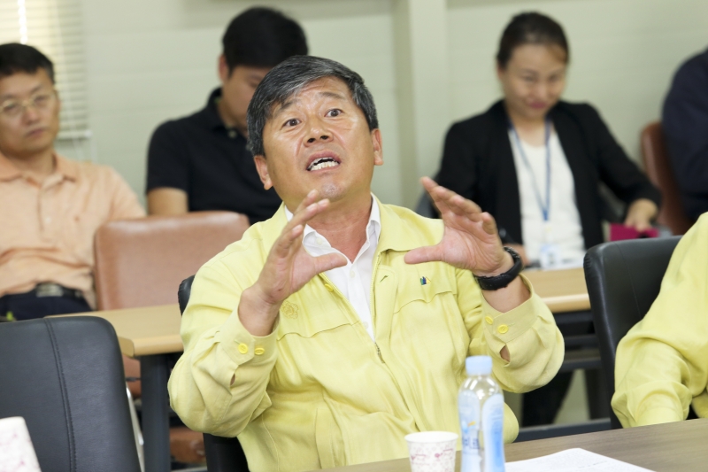 20160822-027[AP7U3641-폐회중 산업건설위원회 구미 국가5산업단지 현장 방문.jpg