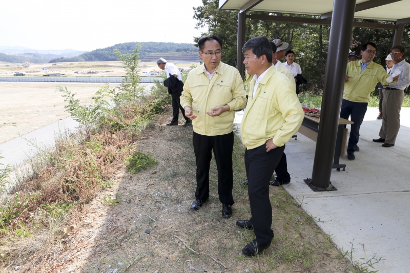 20160822-048[AP7U3709-폐회중 산업건설위원회 구미 국가5산업단지 현장 방문.jpg