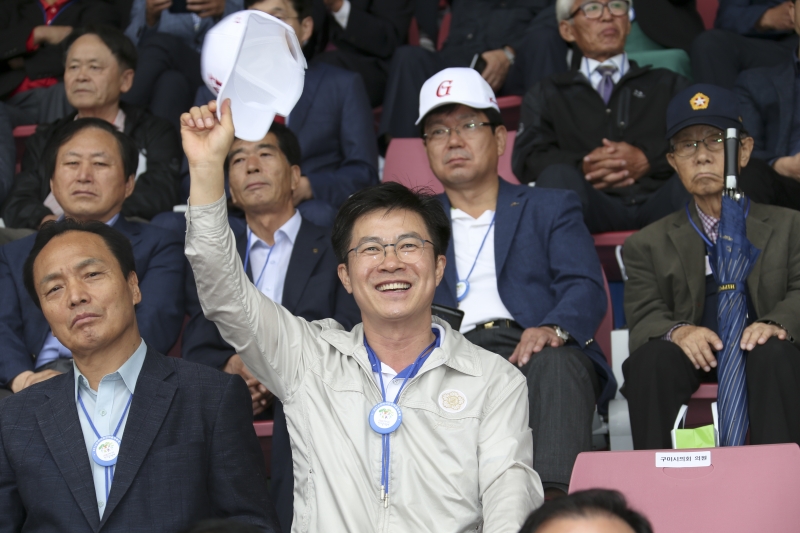 20161001-139[AP7U6804-2016 구미시민 한마음 대축제 입장식 및 개회식.jpg
