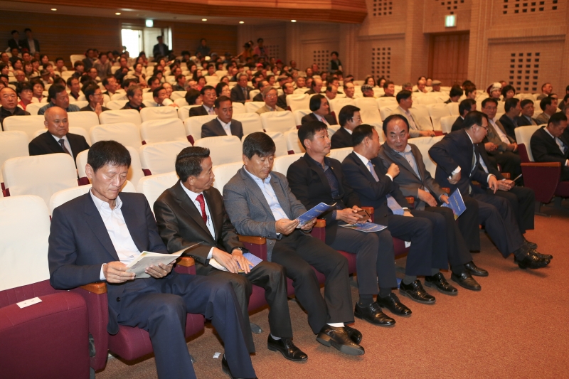 20161013-005[AP7U8021-2016 문화의 날 기념식.jpg