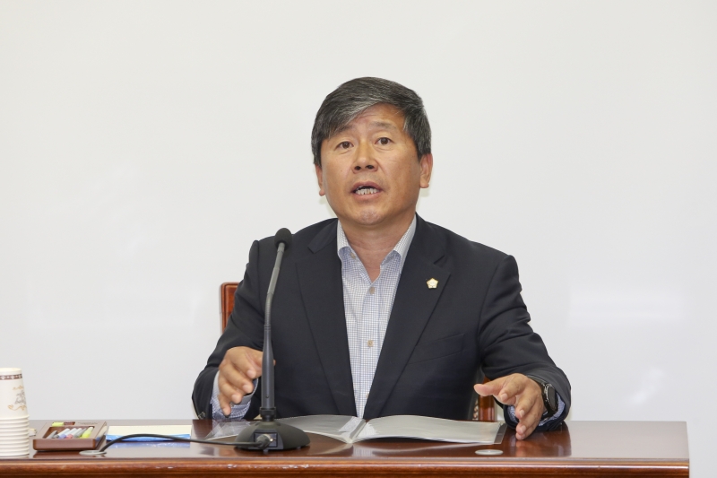 20161020-011[AP7U8531-제208회 임시회 산업건설위원회 조례안 심사활동.jpg