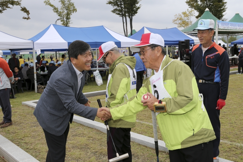 20161021-051[AP7U8604-2016 구미시 어르신 게이트볼대회.jpg