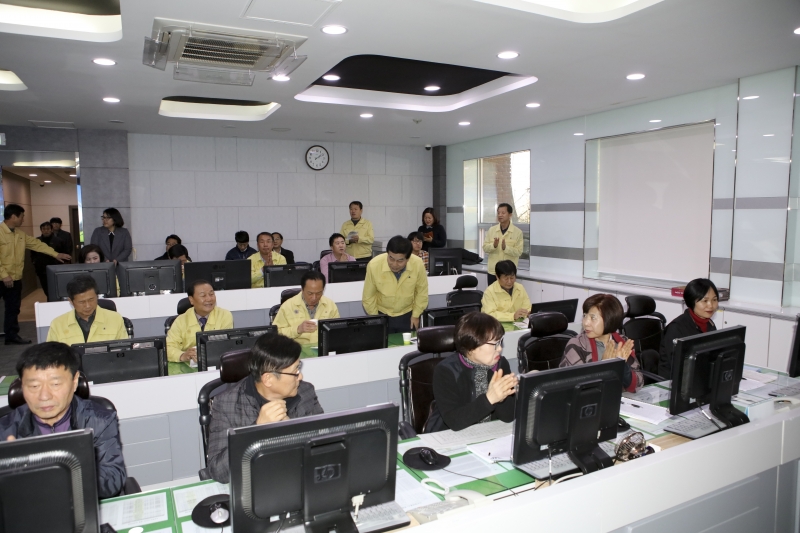 20161202-158[IMG_5002-제209회 정례회 기획행정위원회 구미시통합관제센터 방문.jpg