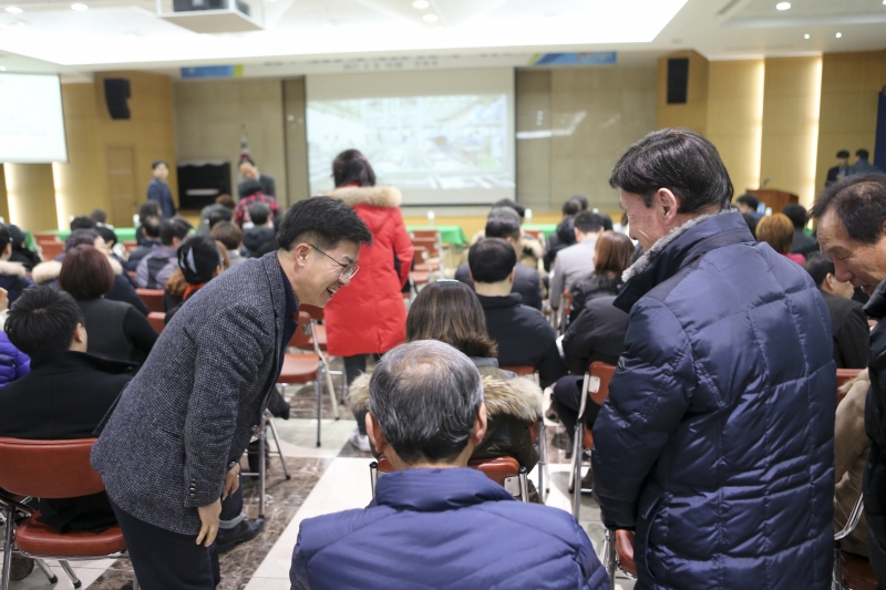 20170208-011[AP7U6684-김형기 지방분권개헌국민행동 상임의장 초청강연회.JPG