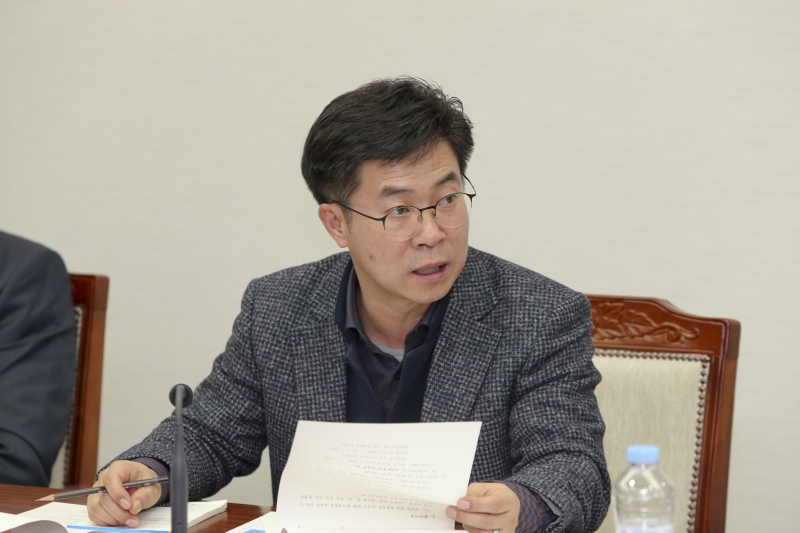 20170213-009[AP7U7042-제210회 임시회 기획행정위원회 조례안 심사활동.JPG