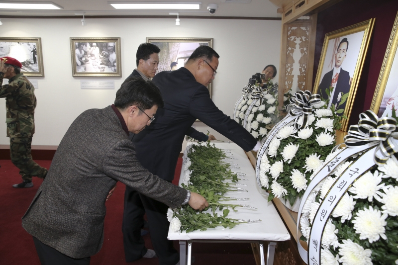 20170227-048[AP7U7682-박정희대통령 추모관 복원 개관식.JPG
