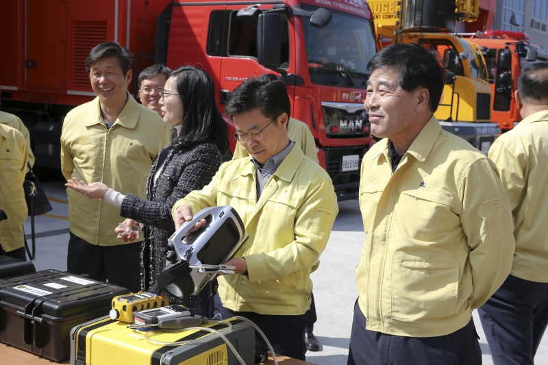 20170313-074[AP7U8253-제211회 임시회시 구미화학재난합동방재센터 현장 방문.JPG