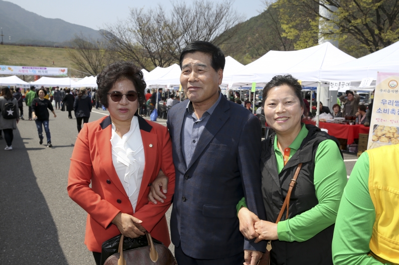 20170407-059[AP7U9336-구미시여성단체협의회 사랑의 바자회.JPG