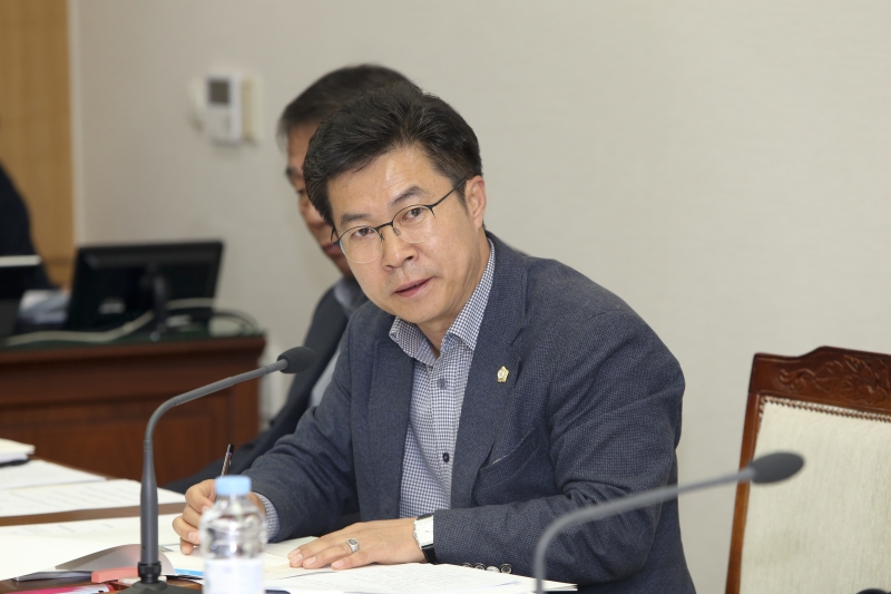 20170410-016[AP7U9499-제212회 임시회 기획행정위원회 활동.JPG