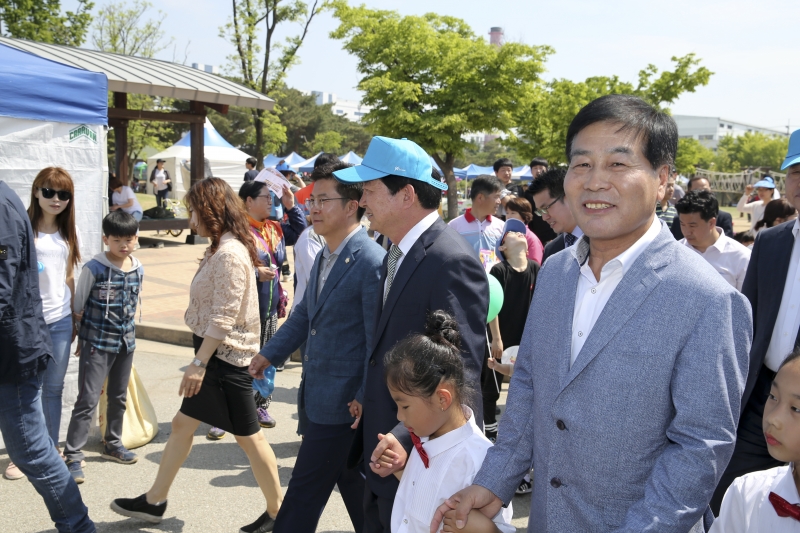 20170505-010[AP7U0618-제95회 어린이날 기념식 및 페스티벌.JPG