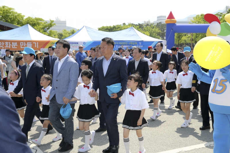 20170505-012[AP7U0621-제95회 어린이날 기념식 및 페스티벌.JPG