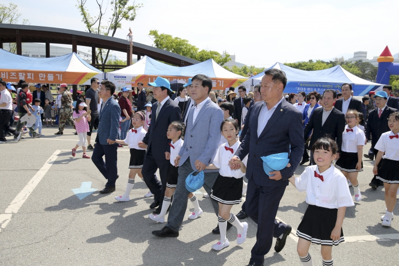 20170505-013[AP7U0622-제95회 어린이날 기념식 및 페스티벌.JPG