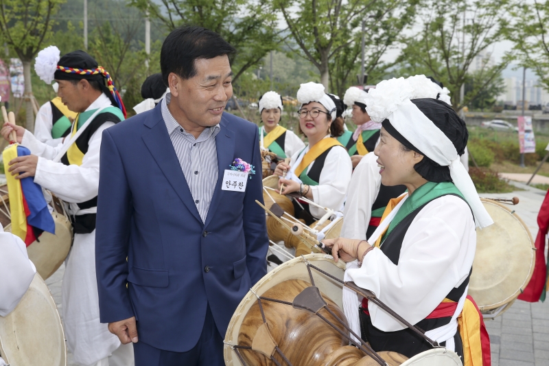 20170512-046[AP7U1115-강동문화복지회관 개관식.JPG