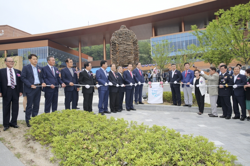 20170512-060[AP7U1147-강동문화복지회관 개관식.JPG