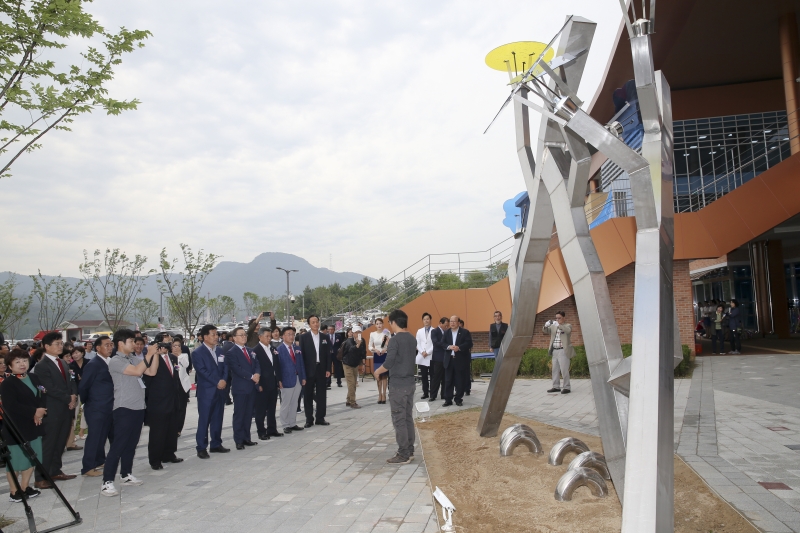 20170512-070[AP7U1175-강동문화복지회관 개관식.JPG