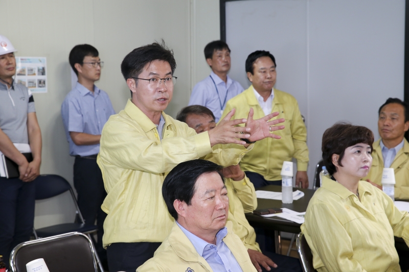 20170718-015[AP7U4246-제215회 임시회 기획행정위원회 역사문화디지털센타 공사현장 방문.JPG