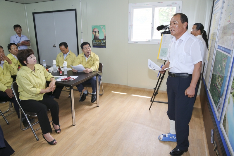 20170718-020[AP7U4253-제215회 임시회 기획행정위원회 역사문화디지털센타 공사현장 방문.JPG