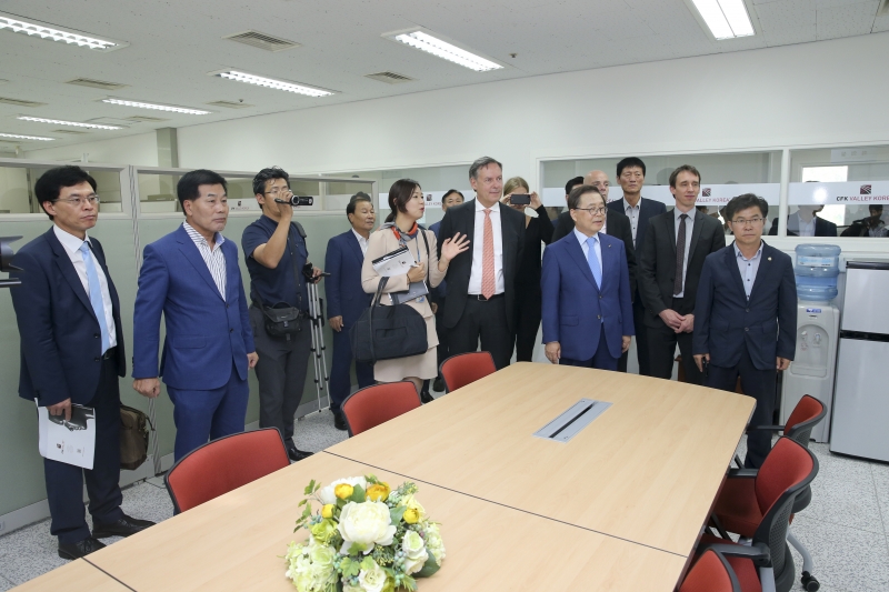 20170914-007[AP7U5824-CFK-Valley Korea 개소식.JPG