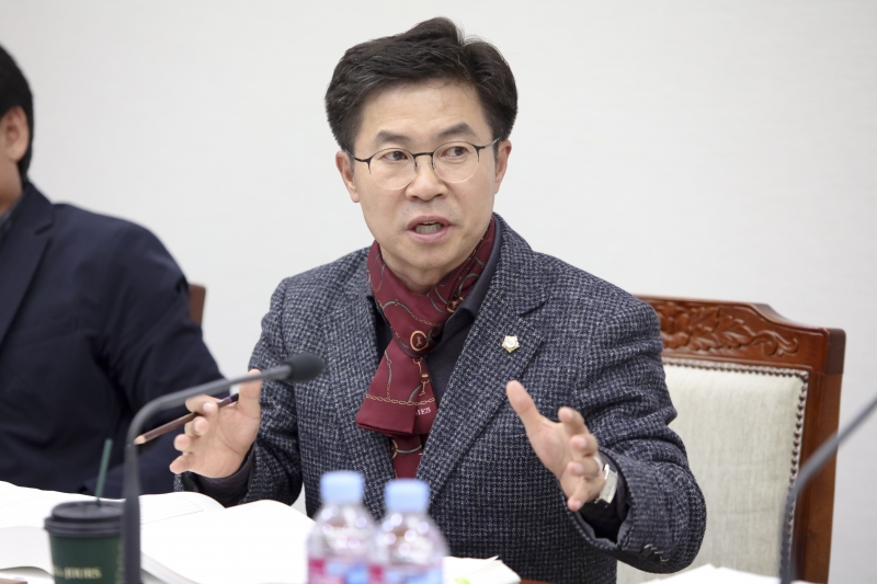 20171130-040[IMG_9132-제218회 정례회 기획행정위원회 소관 2018년도 예산안 예비심사활동.JPG