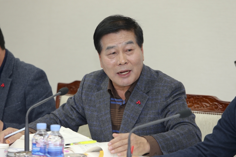 20171206-034[AP7U9983-제218회 정례회 예산결산특별위원회 2018년도 예산안 심사활동.JPG