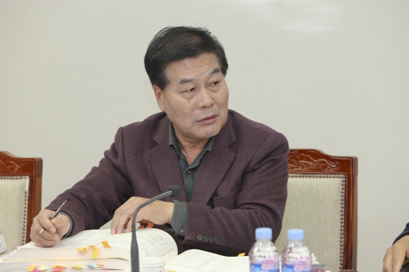 20171208-004[AP7U0203-제218회 정례회 예산결산특별위원회 2018년도 예산안 심사활동.JPG