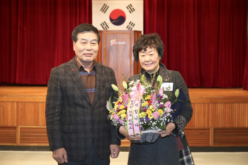 20171215-032[AP7U0544-2017 구미시 여성단체협의회 평가대회.JPG