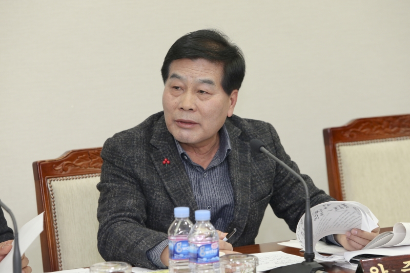 20180129-036[AP7U2141-제219회 임시회 기획행정위원회 조례안 심사활동.JPG