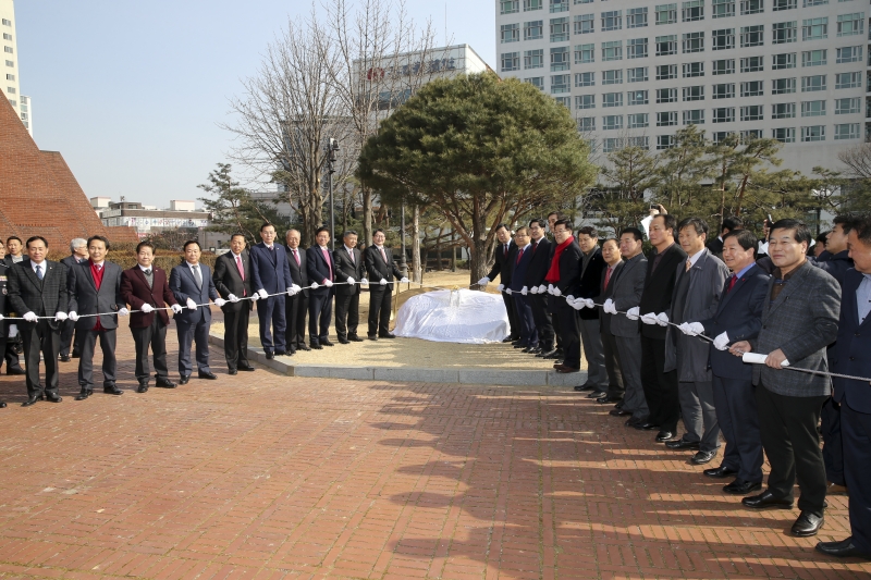 20180209-010[AP7U2509-구미시 승격 제40주년 기념식.JPG