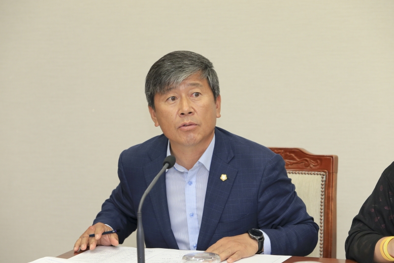 20180705-067[AP7U7091-폐회중 의회운영위원회 활동.JPG