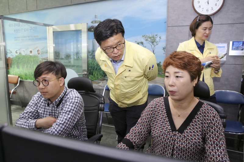 20180719-056[AP7U7718-제224회 임시회 기획행정위원회 통합관제센터 방문.JPG