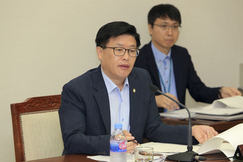 20180904-013[AP7U0026-제225회 정례회 기획행정위원회 조례안 심사활동.JPG