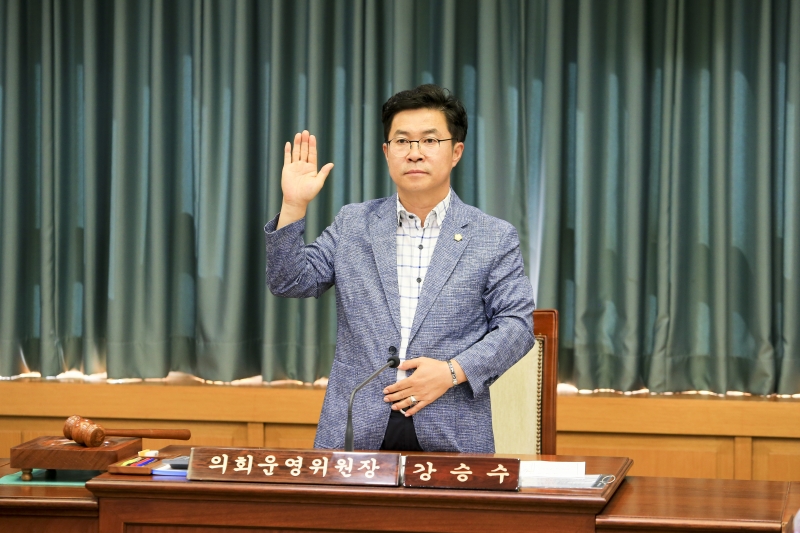 20180905-003[AP7U0124-제225회 정례회 의회운영위원회 소관 행정사무감사 활동.JPG