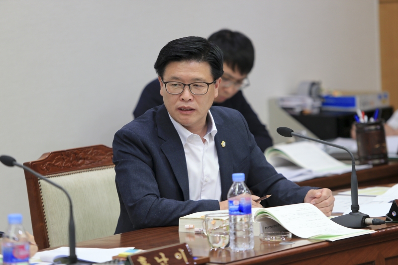 20180905-051[AP7U0253-제225회 정례회 기획행정위원회 소관 행정사무감사 활동.JPG