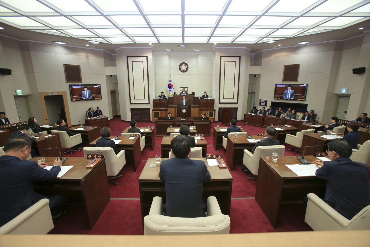 20181022-009[AP7U3932-제226회 임시회 제1차 본회의시 김낙관 의원 5분 자유발언.JPG